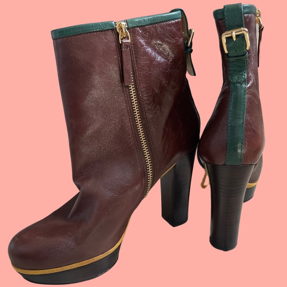 VTG Early 00’s Nine West Mod-ish boots. 3.5” heel w/ 1” platform, Size 8